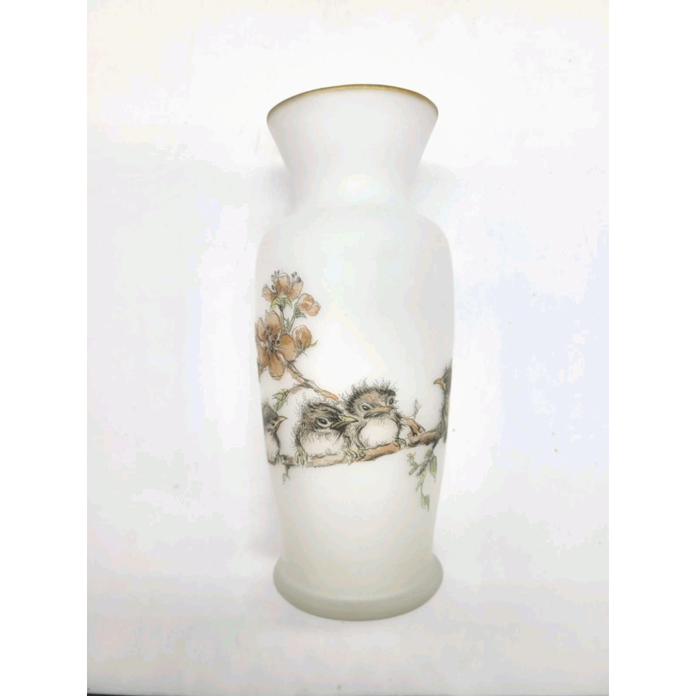 Vintage Enesco Satin or Frosted bud Vase with Baby Birds